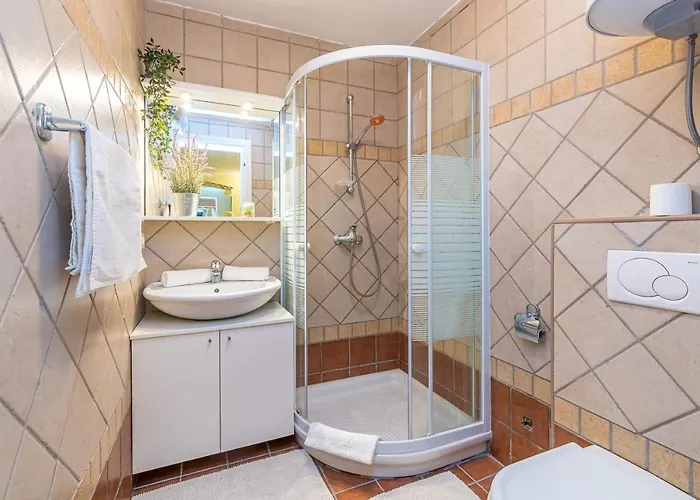 Sbardella Gostinjska kuća 3*