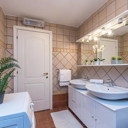 Sbardella Gasthof 3*